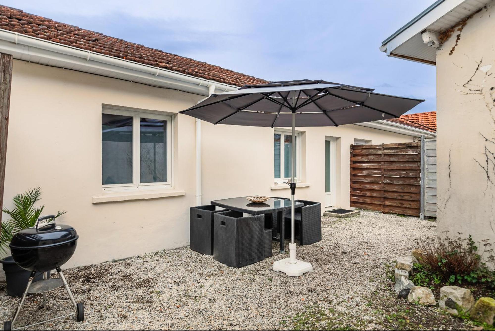 Villa Maisonnette Jardin Merignac Extérieur photo